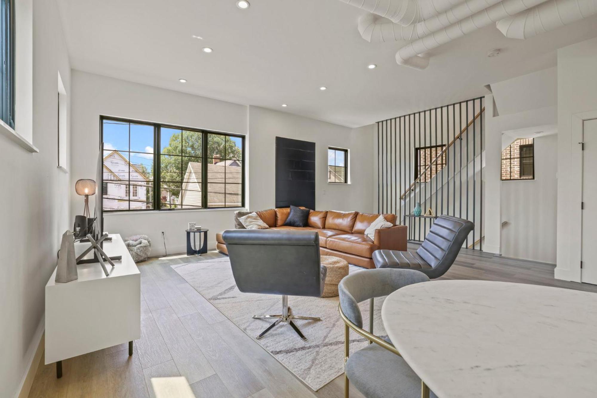 Apartment The Elegant Estate - Modern In Columbus